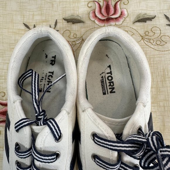Tretorn Nylite White and Blue, Blue Canvas Tennis Shoe size 8M - Picture 6 of 6